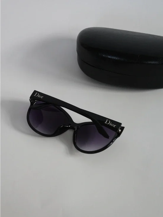 Dior Black Sunglasses with Purple Gradient Lenses - Picture 2 of 5
